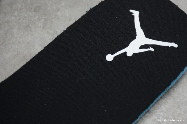 554724-073 1 AIR Shadow Mid Jordan White 0630